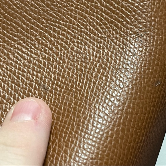 Authentic Coach Pebbled Leather Handbag - Picture 7 of 15